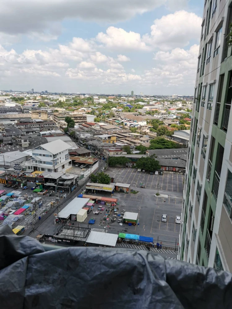 For rent: Lumpini Place Suk Sawat - Rama 2, with a clear and comfortable city view, fully furnished, ready to move in immediately.