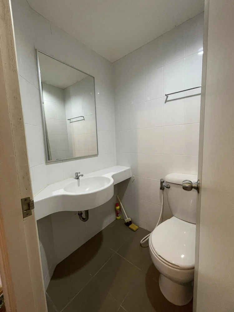 For rent: Lumpini Mega City Bangna, 1 bedroom, 1 bathroom, comes with washing machine, at a very affordable price. If you don't book, you'll really mi