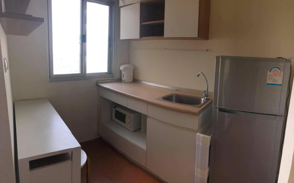 For rent: Lumpini Mega City Bangna. Ready-to-move-in unit with furniture. Great price, affordable. Book now before it's too late!