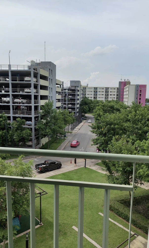 For rent: Lumpini Township Rangsit Khlong 1, ready to move in, affordable price. Good like this, if you don't book, you'll miss out!