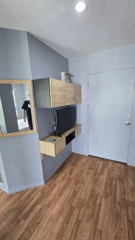 For rent: Lumpini Park Phetkasem 98, ready-to-move-in unit with full furniture, affordable price. Book now!
