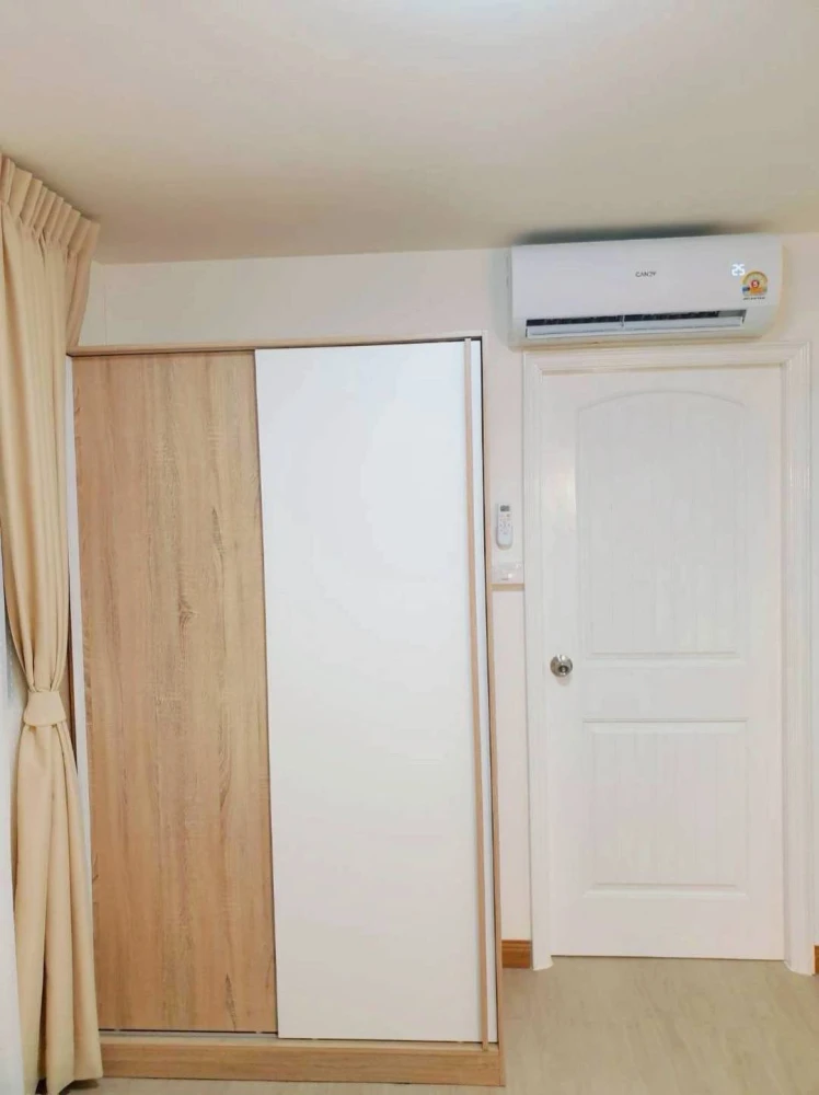 For rent: Lumpini Center Nawamin, fully furnished in Minimalist Muji style. Warm and homey, emphasizing wood accents and a spacious, airy feel, creati