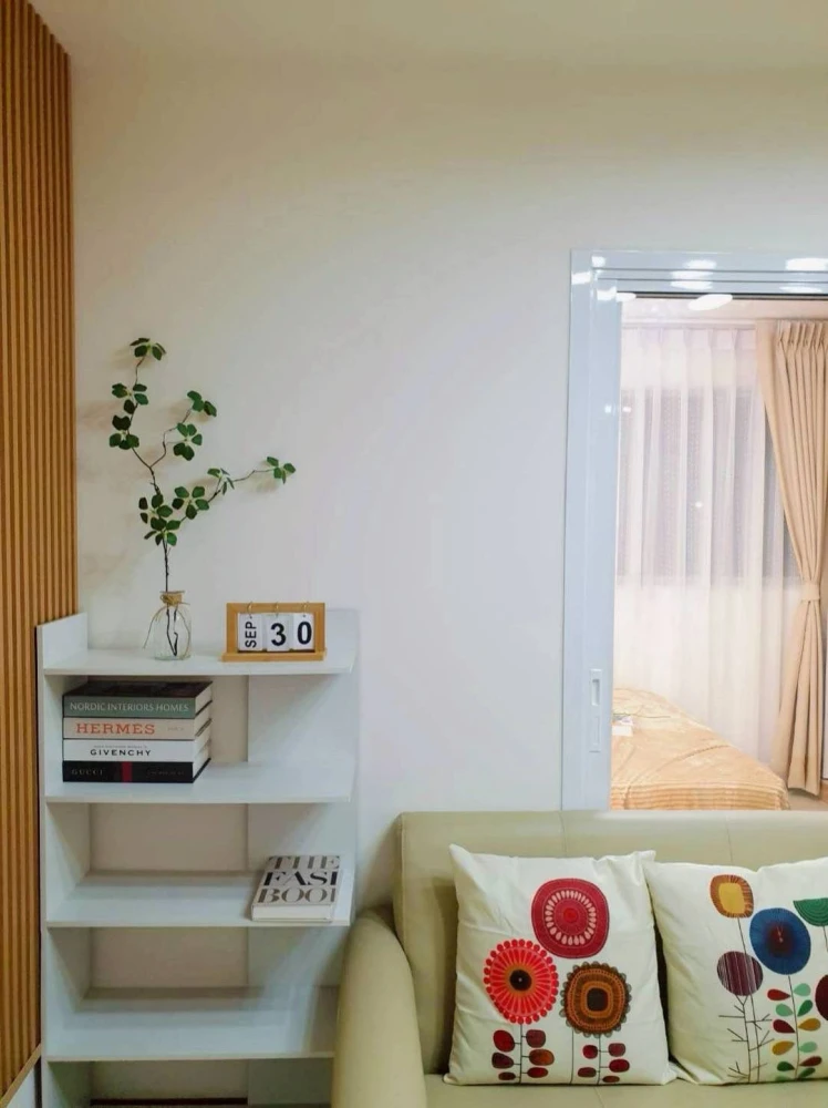 For rent: Lumpini Center Nawamin, fully furnished in Minimalist Muji style. Warm and homey, emphasizing wood accents and a spacious, airy feel, creati