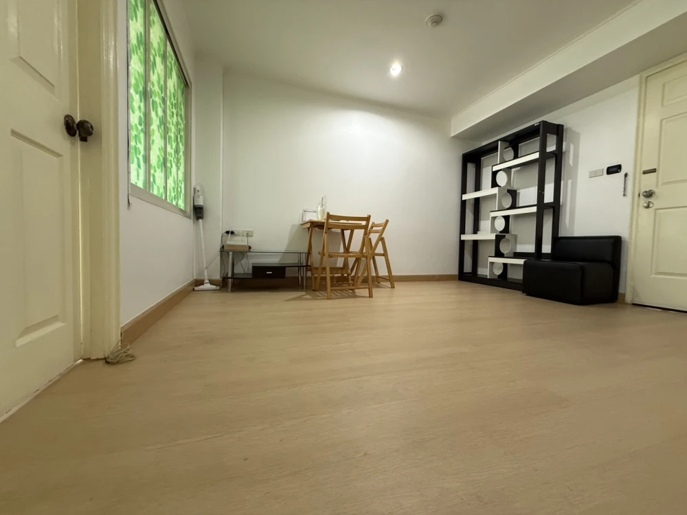 For rent, Lumpini Place Ratchada Tha Phra, size 35.5 sq m, 16th floor, high view, complete amenities, book now.