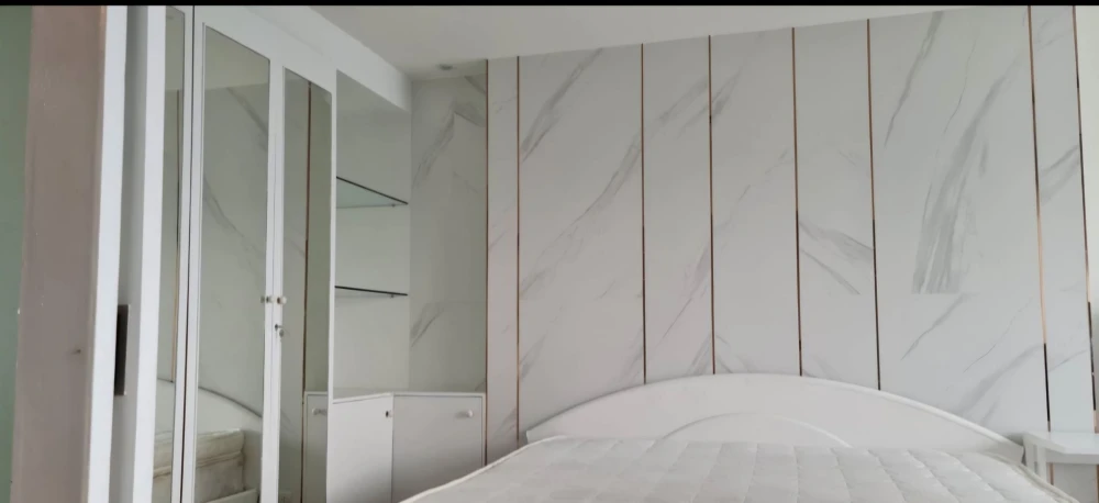 For rent: Waterford Diamond Sukhumvit 30/1, large room, comfortable, 28th floor, open city view, come and reserve today.