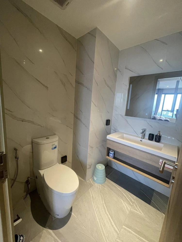 For rent, One Pattaya (North Pattaya), 14th floor, corner room, sea view, fully furnished, nice to live in, book now.