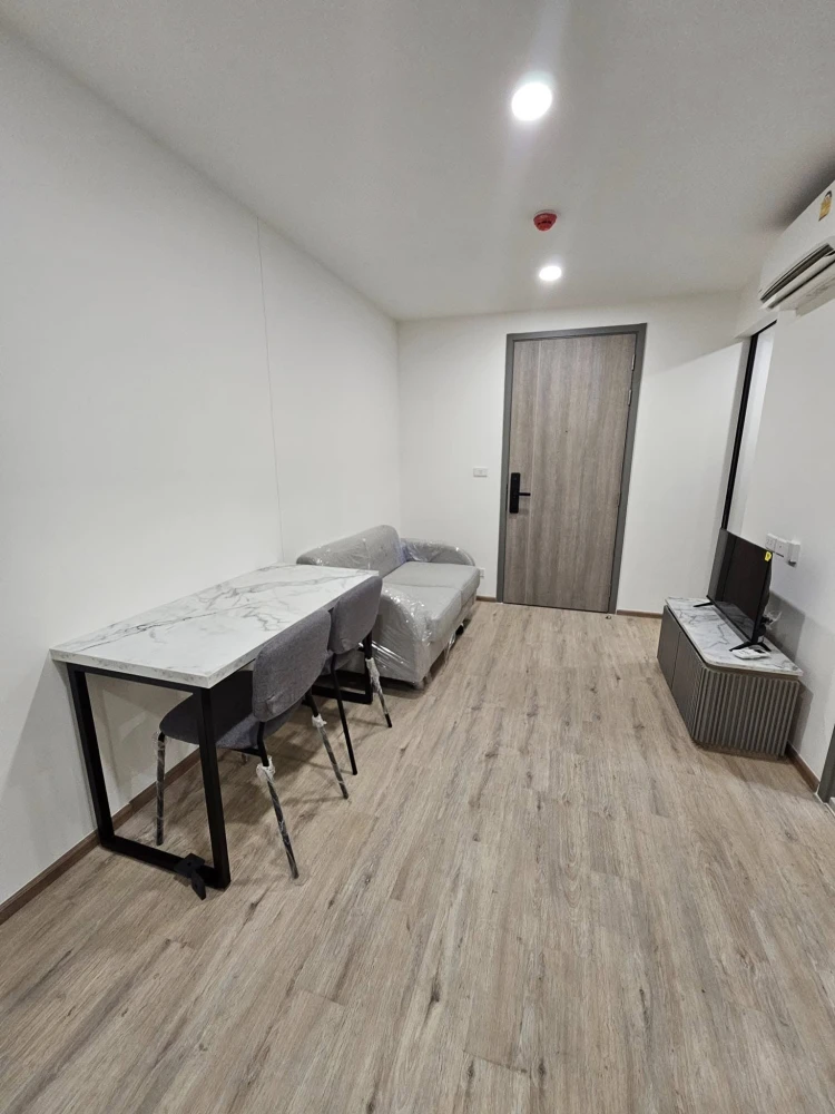 For rent: Wonder Kaset Building C, 3rd floor, large room (36.05 sq.m), fully furnished with appliances. Don't miss out!