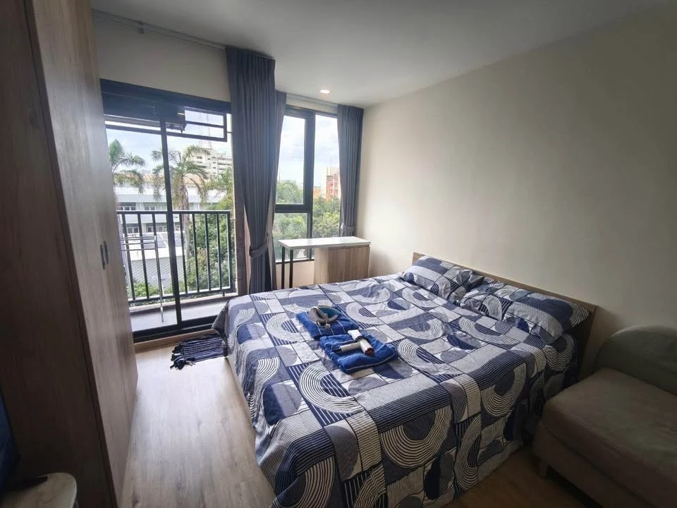 For rent: Wonder Kaset, fully furnished + appliances. Just bring your bags and move in!