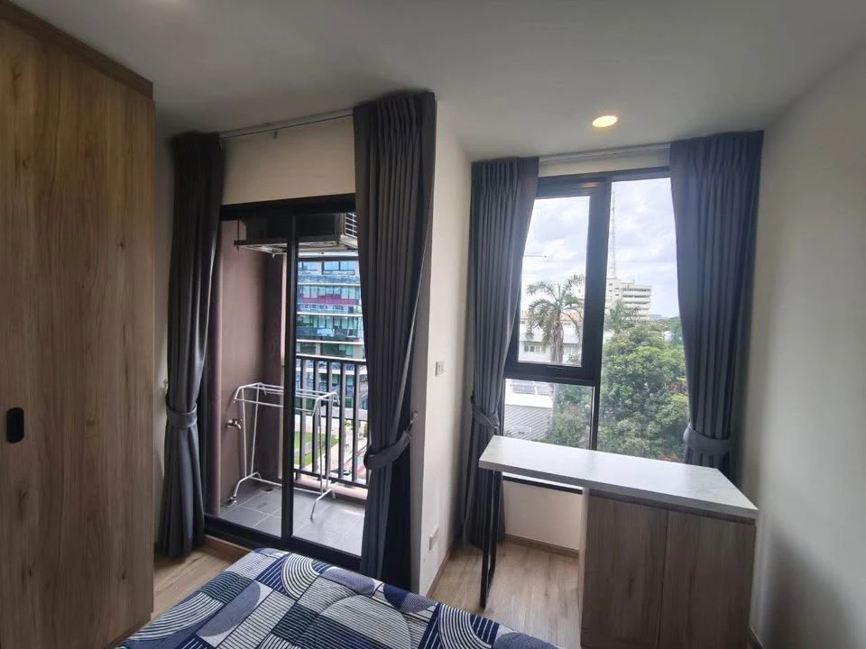 For rent: Wonder Kaset, fully furnished + appliances. Just bring your bags and move in!