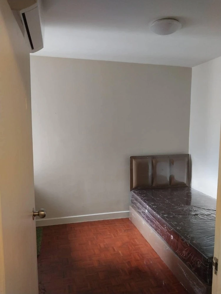 For rent, Victoria Lakeview Condominium, 2 bedrooms, 2 bathrooms, ready to move in, fully furnished, good price, don't miss it.