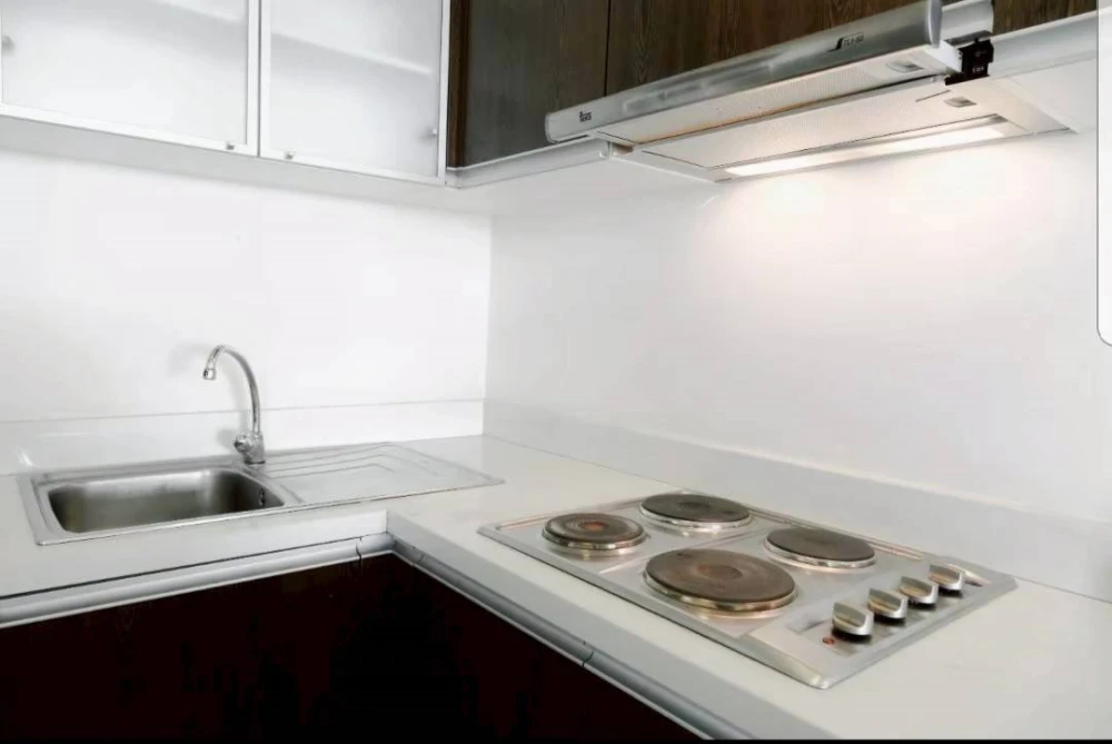 For rent!! Victoria Lakeview Condominium, 23rd floor, Geneva Building, beautiful lake view, fully furnished, ready to move in. Reserve now!!