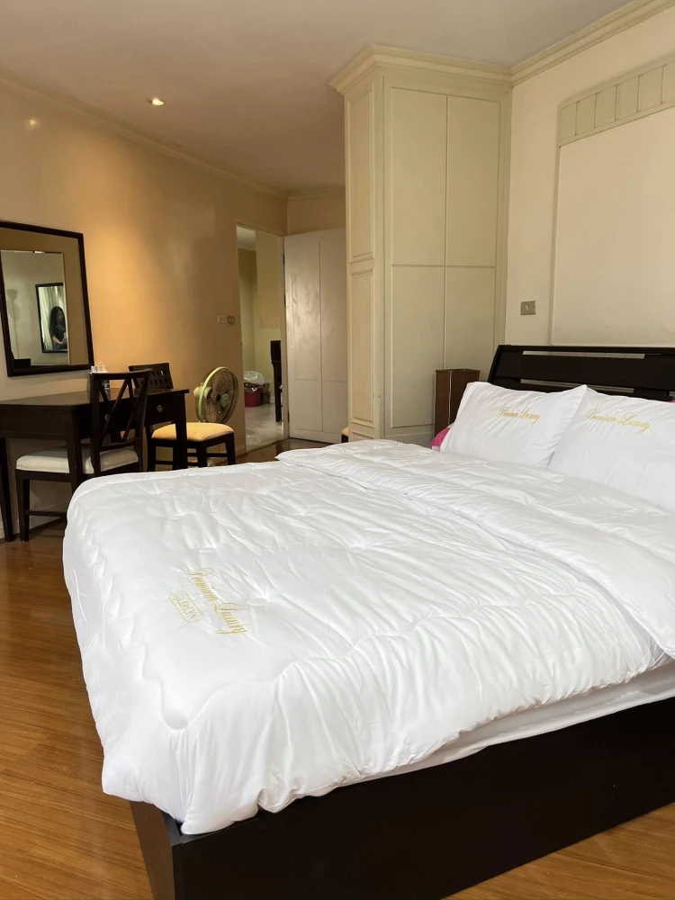 For rent, Wittayu Complex, 29th floor, very high, spacious room, pet friendly, animal lovers must not miss, must book.
