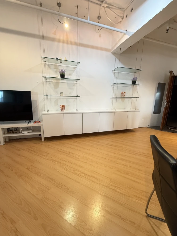 For rent, Wittayu Complex, very high floor, beautiful view of Bangkok at night, stylishly decorated, hurry and book now.