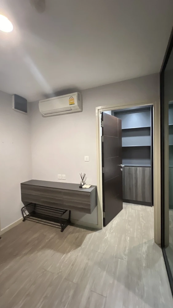Villa Lasalle for rent, beautiful room, fully furnished with appliances, ready to move in.