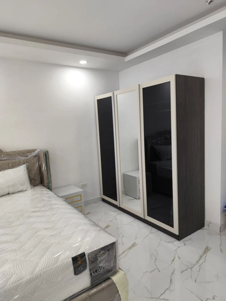 For rent, Jomtien Sea View Condominium 5, Building D, 14th floor, city view + sea view, full set of furniture, you can't miss it.