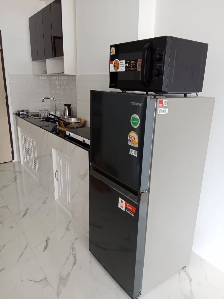 For rent: Jomtien beach view room. Nice and comfortable, fully furnished with complete amenities. Book now before it's too late!!!