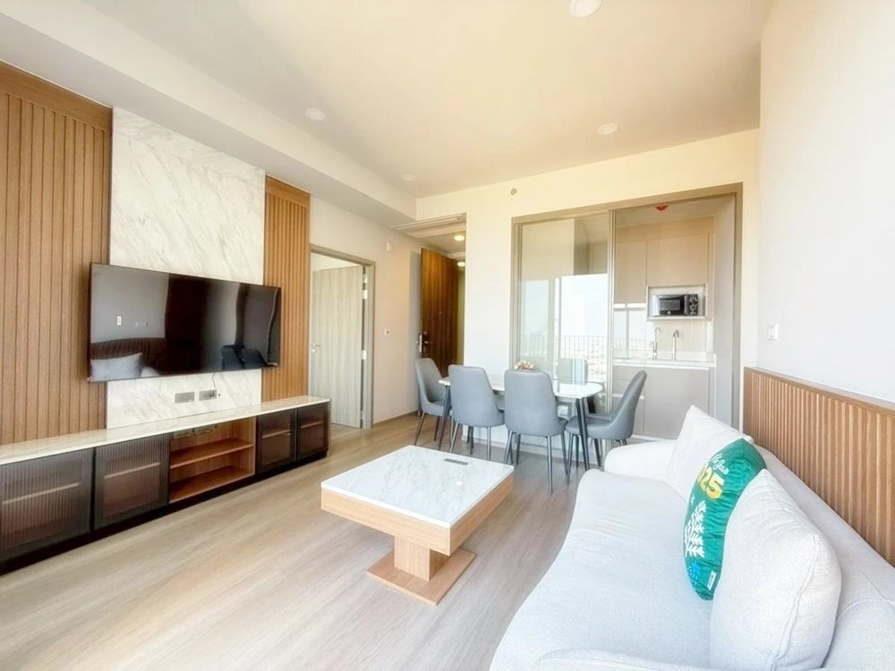 For rent!! Wisdom The Forestias, 19th floor, beautiful room with full facilities, hurry up and book now!!