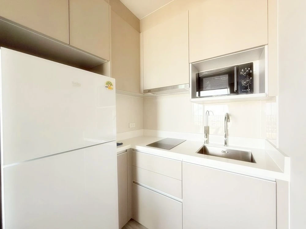 For rent!! Wisdom The Forestias, 19th floor, beautiful room with full facilities, hurry up and book now!!