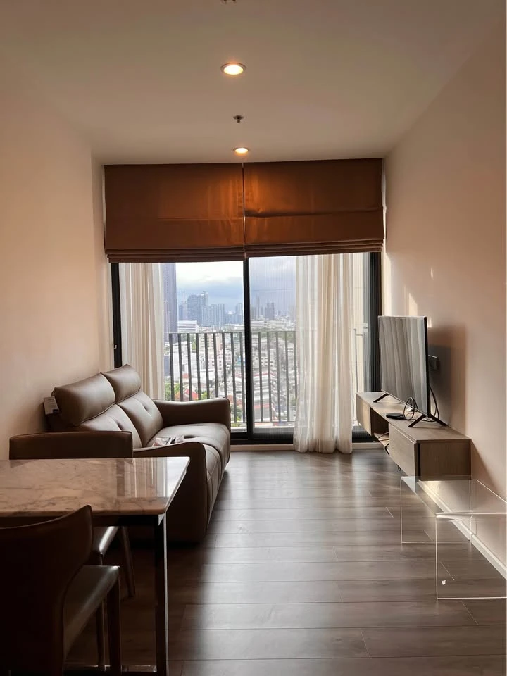 For rent: Wisdom Essence, ready to move in, just bring your own luggage and move in. Reserve now!!!