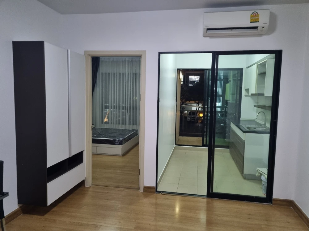 For rent: Supalai Cute Ratchayothin-Phahon Yothin 34, spacious room, lots of usable space, affordable price, hurry to move in.
