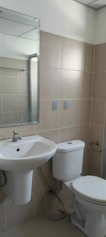 For rent: Supalai City Resort Ratchada-Huai Khwang, studio room, 1 bathroom, view facing the project, hurry and reserve now!