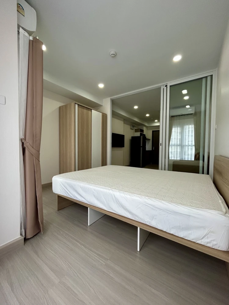 For rent Supalai City Resort Charan 91 Building 2, garden and swimming pool view, fully furnished + electrical appliances, don't miss it.