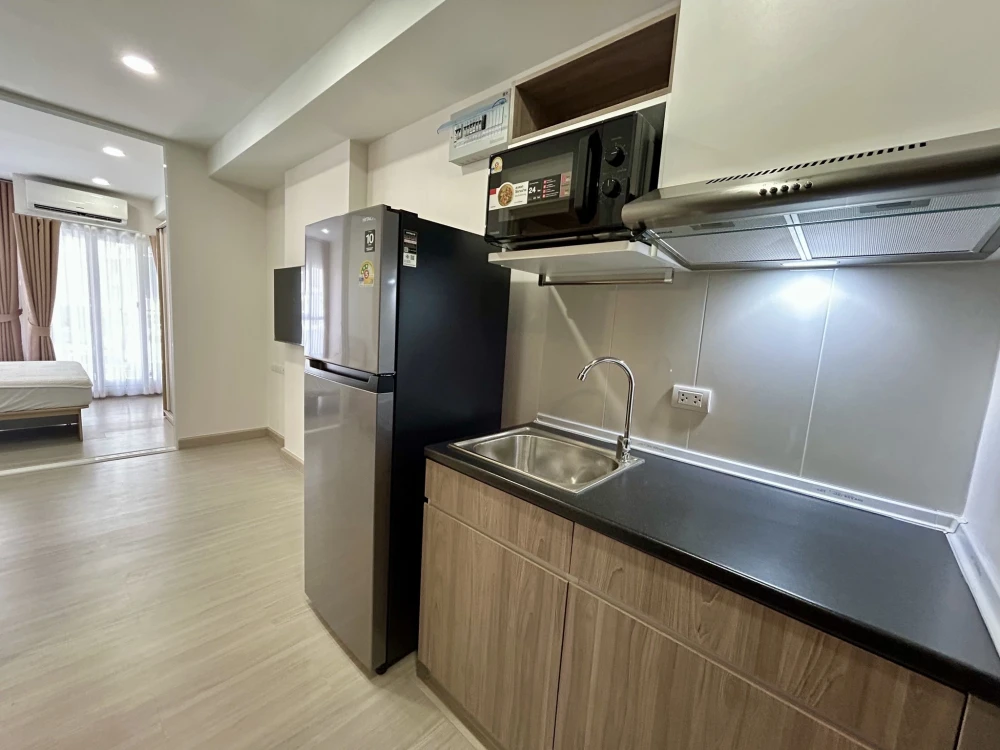 For rent Supalai City Resort Charan 91 Building 2, garden and swimming pool view, fully furnished + electrical appliances, don't miss it.