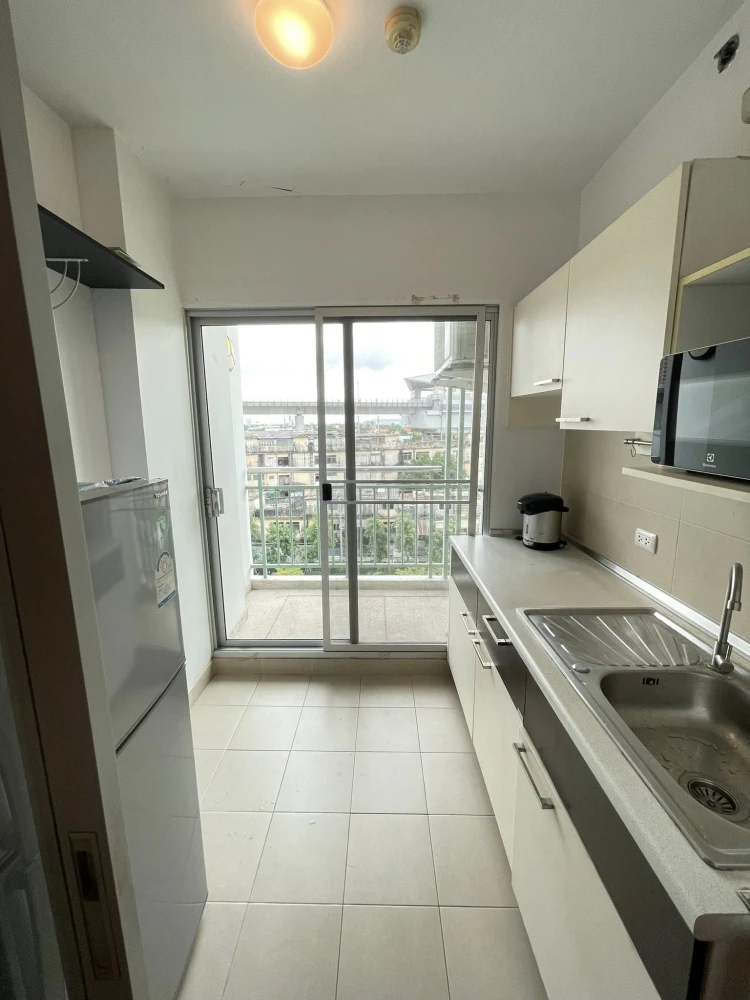 For rent Supalai Park Ratchaphruek-Phetkasem. decorated ready to move in Complete electrical appliances. Don't miss it. Urgent.