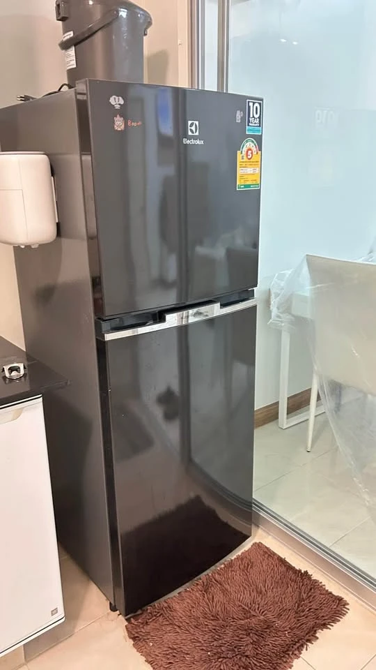 For Rent: Supalai Park Khae Rai-Ngamwongwan. Spacious 2-bedroom, 1-bathroom unit. It is rare to find a fully equipped, move-in ready unit at this pric