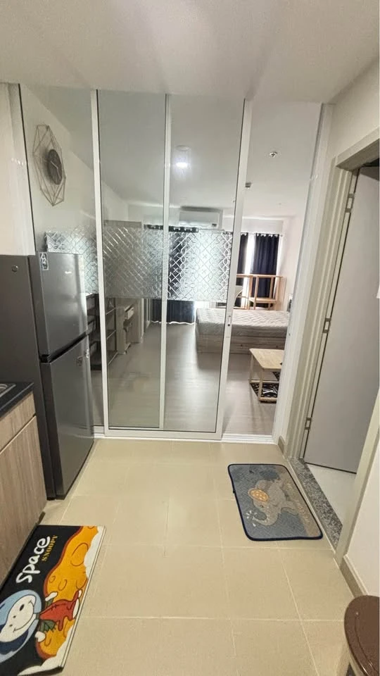 For rent: Supalai Park, Fai Chai Intersection, 20th floor, very high, great breeze, fully furnished, don't miss it.