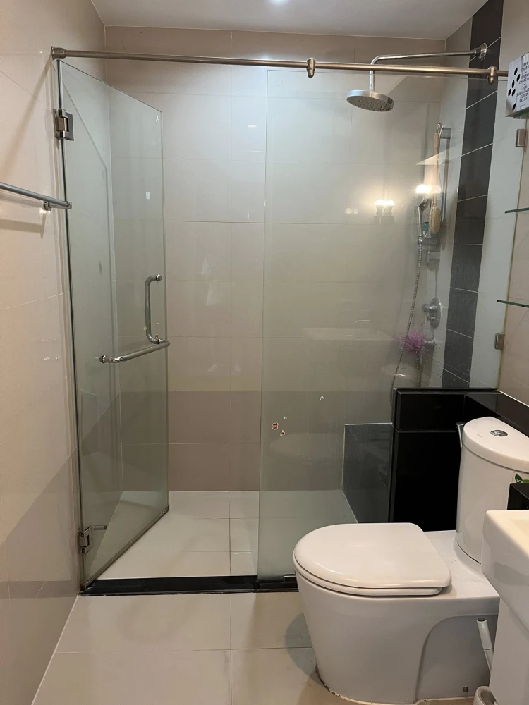 For rent: Supalai Premier Ratchathewi, high floor, open view, good ventilation, next to the elevator, convenient transportation, fully furnished.