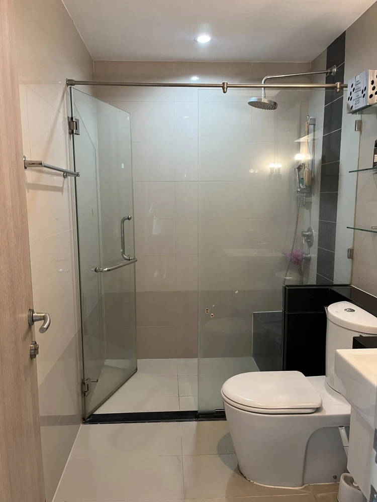 For rent: Supalai Premier Ratchathewi, high floor, open view, good ventilation, next to the elevator, convenient transportation, fully furnished.
