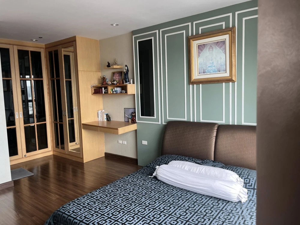 For rent: Supalai Premier Ratchathewi, high floor, open view, good ventilation, next to the elevator, convenient transportation, fully furnished.