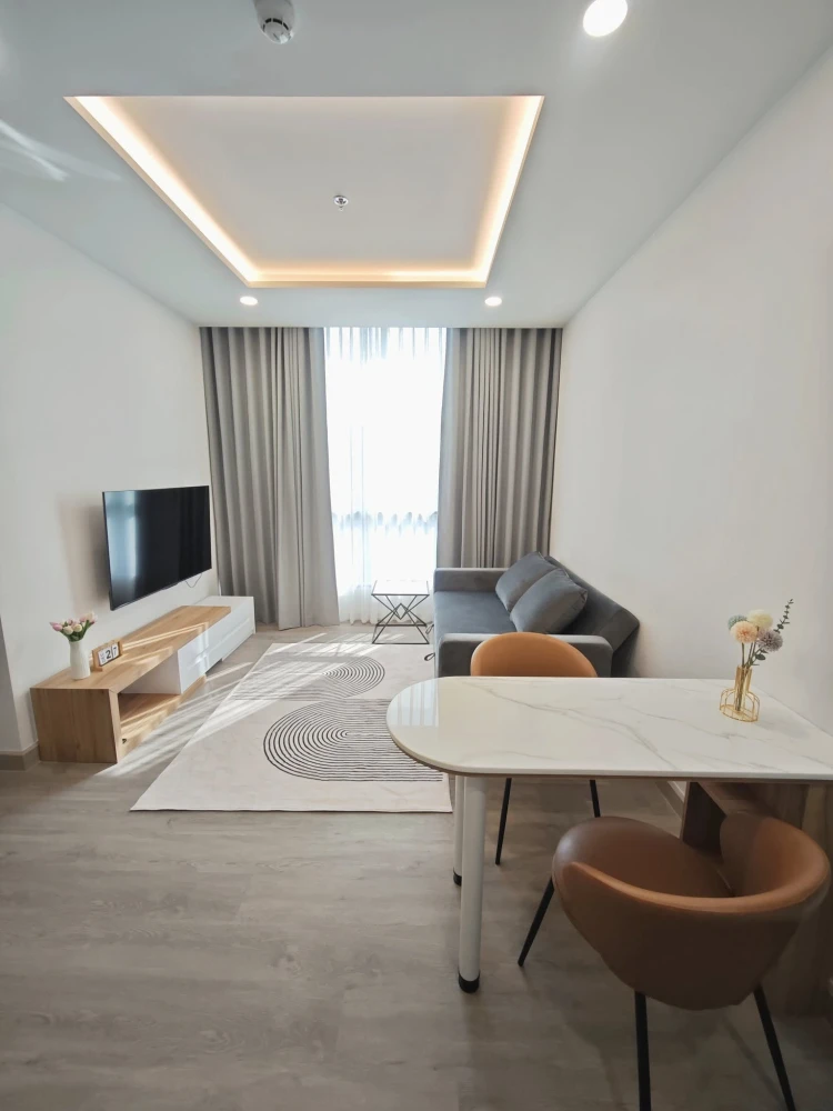 For rent Supalai Premier Samsen - Ratchawat, a room with a lot of usable space, simply decorated, nice to live in, furniture + electrical appliances,