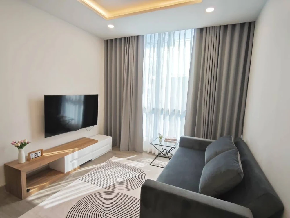 For rent Supalai Premier Samsen - Ratchawat, a room with a lot of usable space, simply decorated, nice to live in, furniture + electrical appliances,