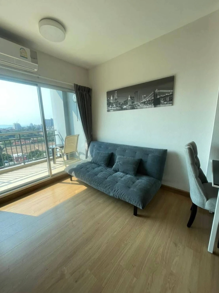 For rent: Supalai Marey Pattaya, high-floor unit with stunning sea view, fully furnished. Don't miss out!