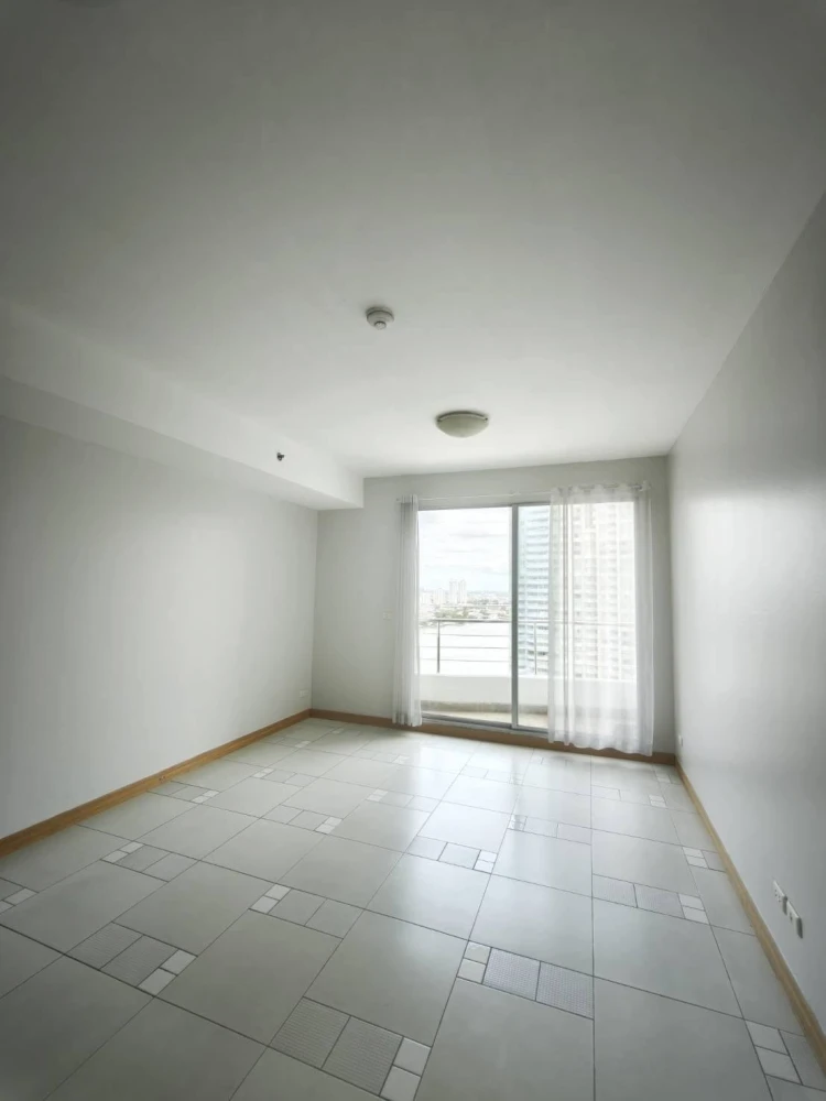 For rent: Supalai River Place, high floor, panoramic view, unobstructed panoramic view, wide view with no buildings blocking the view, auspicious loca images