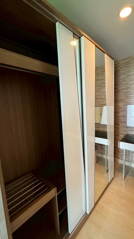 For rent: Supalai River Place Charoen Nakhon, high floor, ready to move in, fully furnished, reserve now before it's too late+++