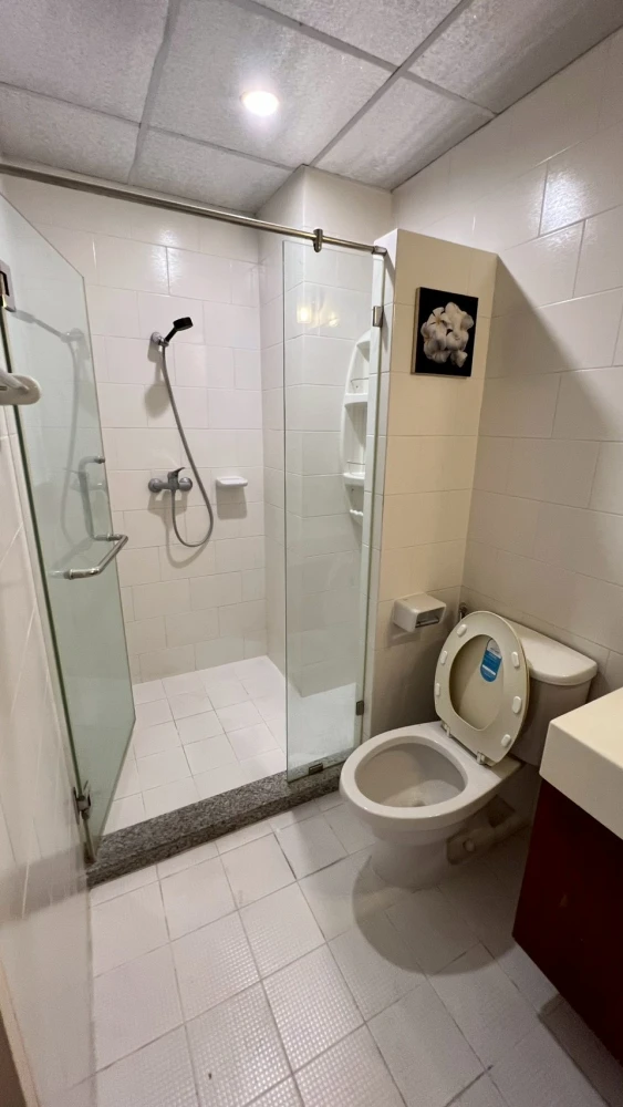 For rent: Supalai River Place Charoen Nakhon, high floor, ready to move in, fully furnished, reserve now before it's too late+++