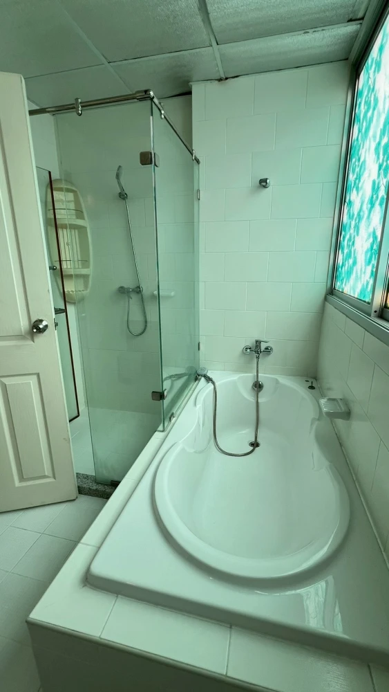 For rent: Supalai River Place Charoen Nakhon, high floor, ready to move in, fully furnished, reserve now before it's too late+++
