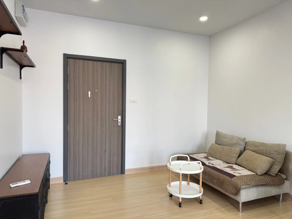 For rent, Supalai Loft Prachathipok-Wongwian Yai, 21st floor, beautiful view room, fully furnished, book now, don't miss it.
