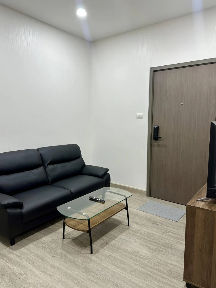 For rent: Supalai Loft, Phasi Charoen Station, 19th floor, Fully Furnished, nice to live in, book now, urgently.