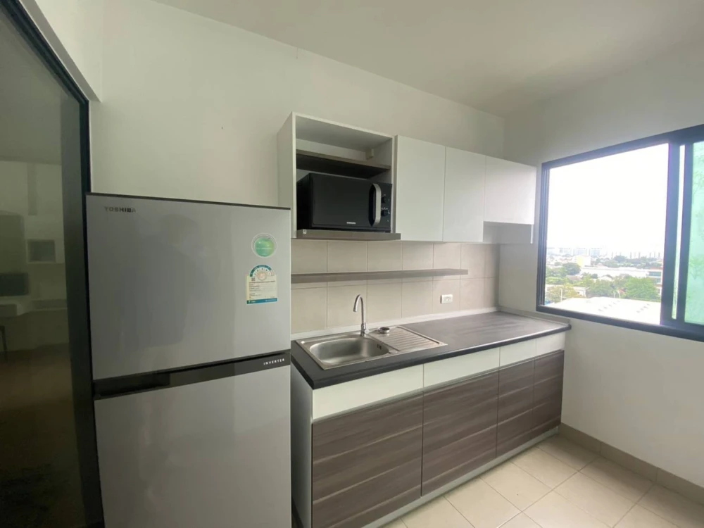 For rent, Supalai Loft Chaengwattana, fully furnished, 10th floor, complete amenities, good price, reserve now.