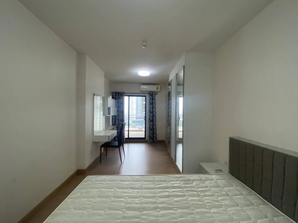 For rent, Supalai Loft Chaengwattana, fully furnished, 10th floor, complete amenities, good price, reserve now.