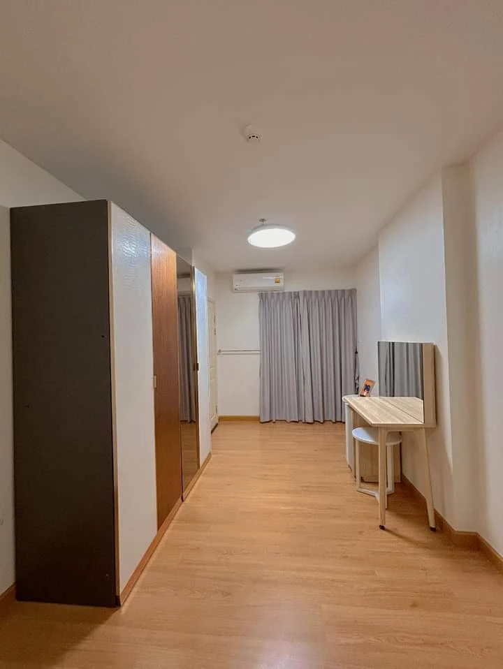For rent, Supalai Loft Chaengwattana, room ready to move in. Usable space remaining Great price Let me tell you, don't miss it.