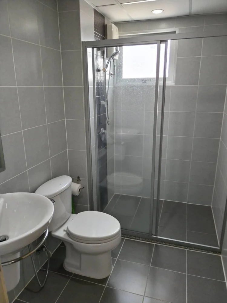 For rent: Supalai Vista Sriracha - Laem Chabang Port Intersection, high floor studio room, swimming pool view, Pattaya, Bang Lamung, cool weather all