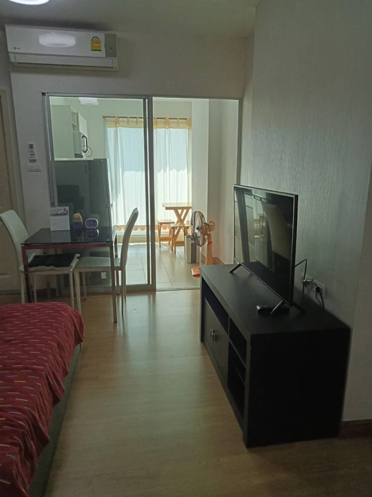 For rent: Supalai Vista Sriracha - Laem Chabang Port Intersection, high floor studio room, swimming pool view, Pattaya, Bang Lamung, cool weather all