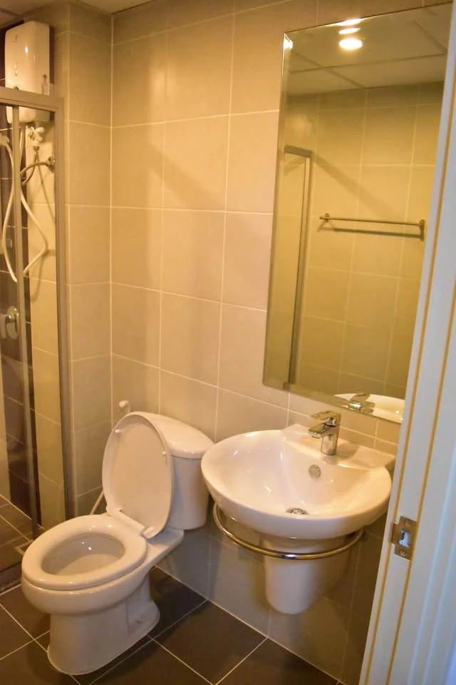For rent Supalai Vista Sriracha - Laem Chabang Port Intersection Studio room, 6th floor, swimming pool view, full facilities, book now