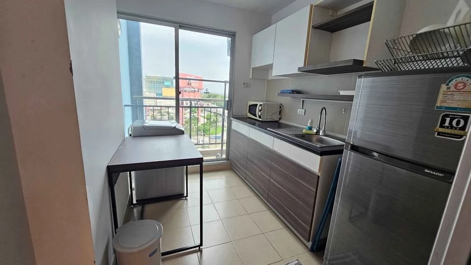 For rent: Supalai Vista Sriracha - Laem Chabang Port Intersection, studio room, fully furnished with furniture and appliances, pool view, reservation