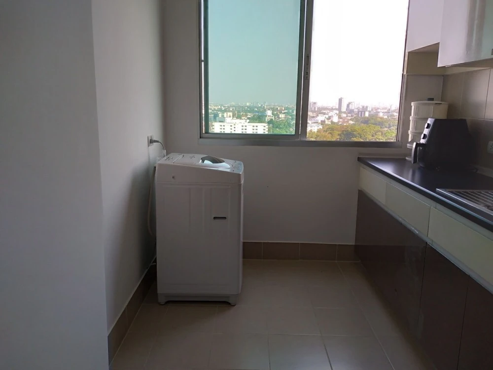 For rent, Supalai Vista, Pak Kret Intersection, 1 bedroom, 1 bathroom, fully furnished, electrical appliances ready, don't miss it.